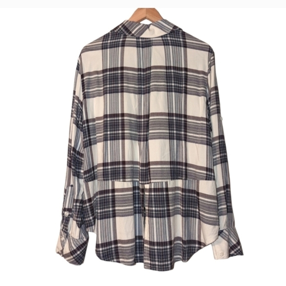 Cloth & Stone Plaid Button Down - Picture 6 of 14